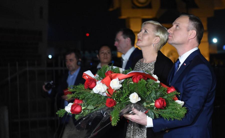 Para prezydencka złożyła kwiaty pod pomnikiem Jana Pawła II w Bazylice Matki Boskiej z Guadelupe w Meksyku