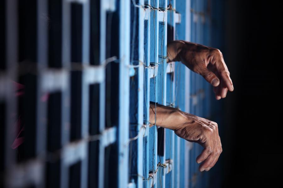 Znalezione obrazy dla zapytania prison