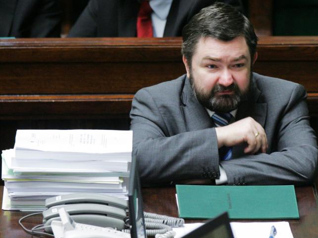 O czym politycy pisali doktoraty?