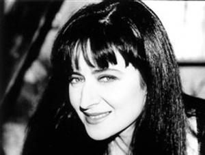 Basia Trzetrzelewska: Do śpiewania potrzebuję siły
