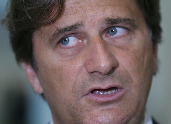 Palikot wstrząśnięty, bo Polacy go nie lubią