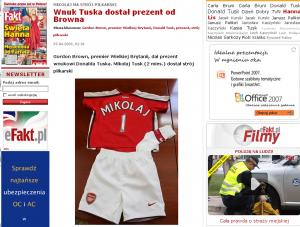 Co brytyjski premier dał wnukowi Tuska?