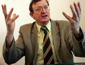Cymański wysyła Tuska do psychologa