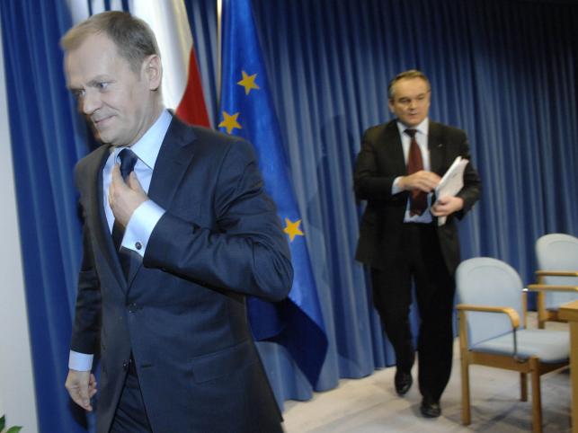 Gradowa chmura nad Platformą