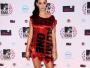 Katy Perry jak zawsze gancka: tym razem w czerwonych cekinach z "poszarpanym" dołem