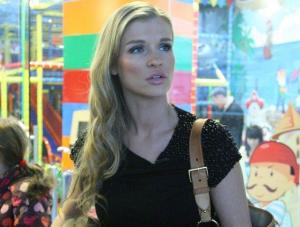 Joanna Krupa z wizytą w domu dziecka