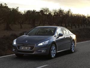 Peugeot daje 5 lat gwarancji na swoją nową limuzynę