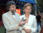 Małgorzata Foremniak i Waldemar Dziki odbierają nagrodę miesięcznika Pani w 2003 roku