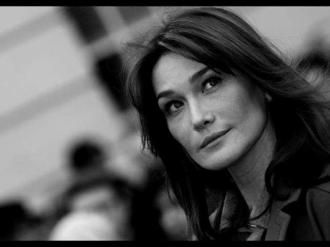 Carla Bruni przed zajściem w ciążę w 2011 roku.