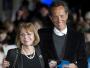 Joan Washington i Richard E. Grant