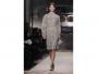 Kasia Struss na pokazie haute couture Valentino w ramach Paris Fashion Week
