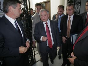 Kaczyński: Platforma boi się SLD