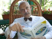Korwin-Mikke: Cała UE przesiąknięta jest korupcją
