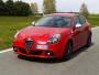 Alfa Romeo Giulietta 1750 TBI/235 KM w wersji Quadrifoglio Verde, czyli Monica Bellucci na torze