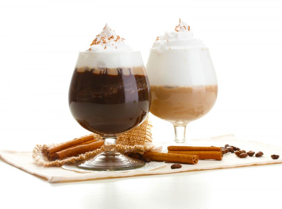 Duża kawa latte – 118 kcal