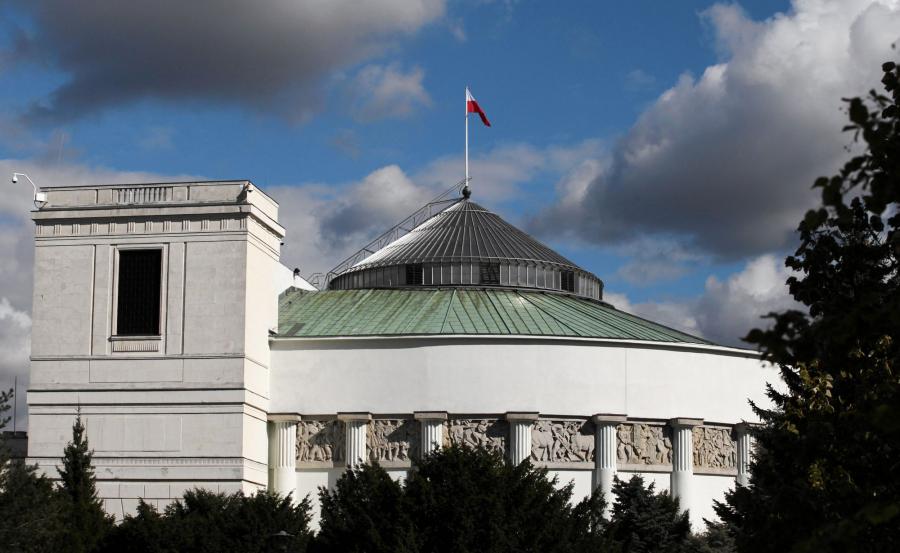 Are there any famous 'haunted' buildings/places in your country? : r ...