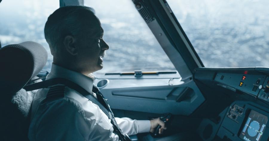 Film Clinta Eastwooda z Tomem Hanksem "Sully" od 2 grudnia 2016 w polskich kinach.