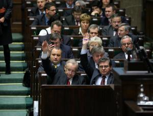 23 posłów PiS żąda zakazu in vitro