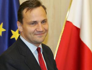 Sikorski chce wyciągnąć Polańskiego z aresztu